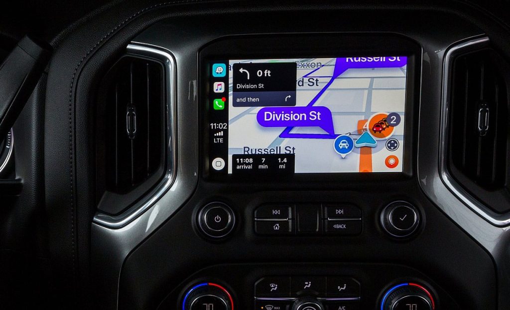 radio auto avec GPS
